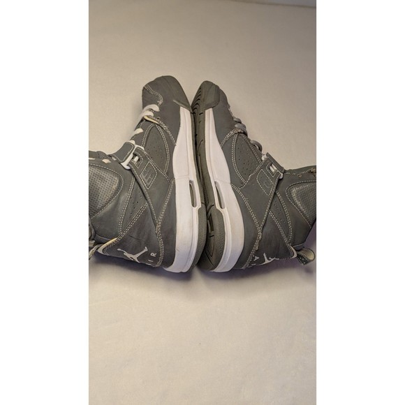 NIKE AIR JORDAN FLIGHT 45 HIGH MAX COOL GREY-WHITE SZ 4.5 (YTH) RARE! 524865-014 - Picture 1 of 15